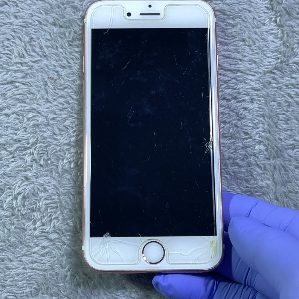 Apple iPhone 6s‎ Rose Gold Cracked Screen For Parts Repair Only Not Tested